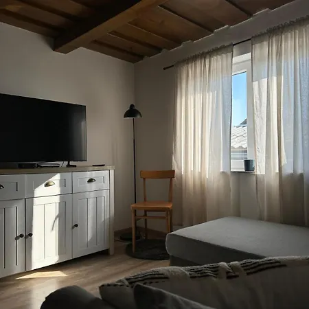 Hiska Pri Paulu Daire *